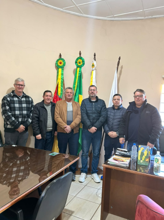 Gestores do CIRC visitam Manoel Viana